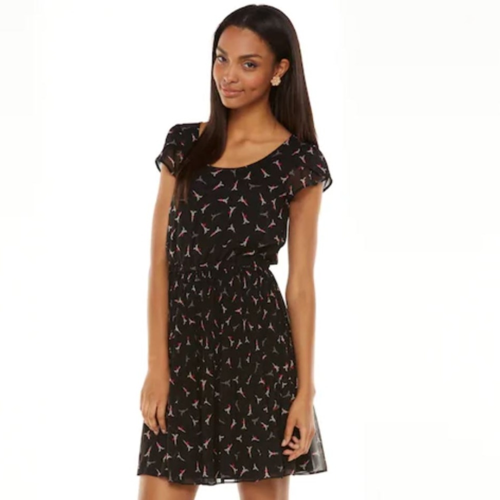 ELLE Eiffel Tower Pleated Chiffon Dress Size M